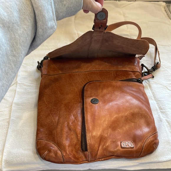 Bed Stu JACK crossbody.See ALL  photos. Excellent exterior condition - Picture 4 of 12